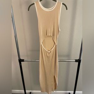 Cut out, body con dress